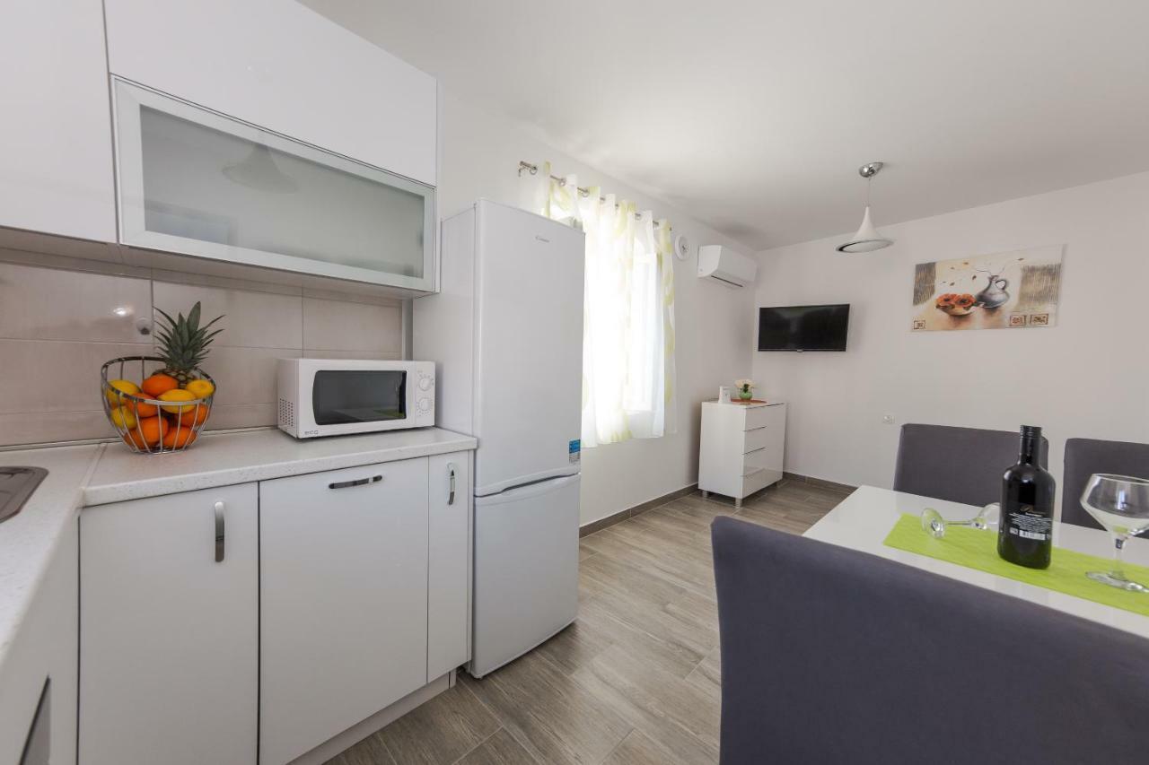 Apartman Ankica Kastela Ngoại thất bức ảnh