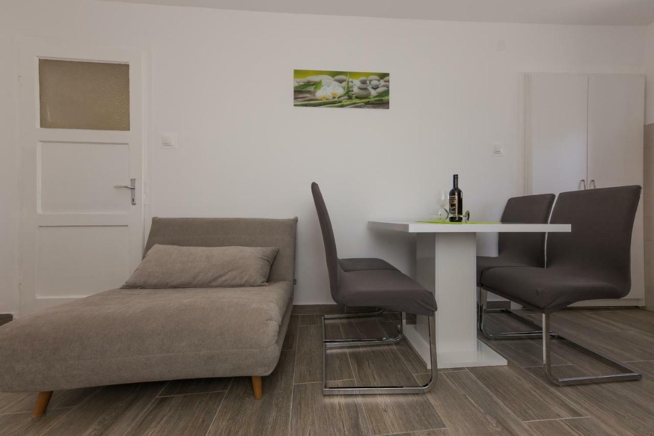 Apartman Ankica Kastela Ngoại thất bức ảnh